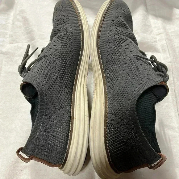 CLEARANCE [9] Cole Haan  Men's ØriginalGrand Knit Wingtip Oxfords - Picture 3 of 8